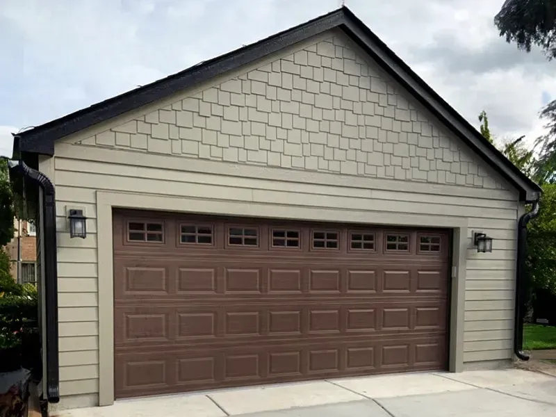 2-car-garages-with-storage-dormers-park-ridge