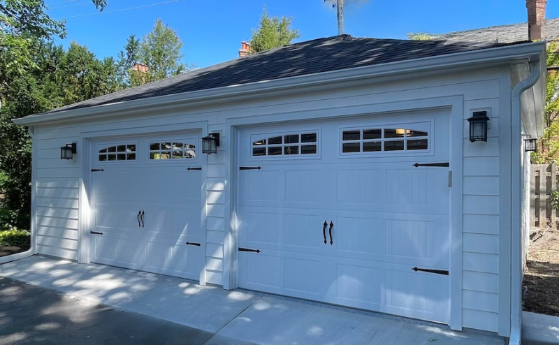 hip-roof-lake-forest