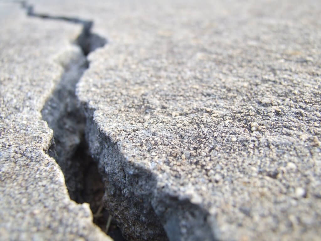 Large crack in garage floor concrete